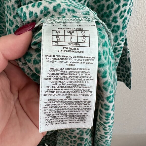 Guess by Marciano 100% Silk Green Leopard Print Shirt Dress - Picture 8 of 8